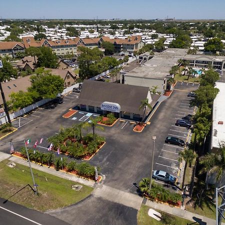 Bayside Inn Pinellas Park - Clearwater Екстер'єр фото