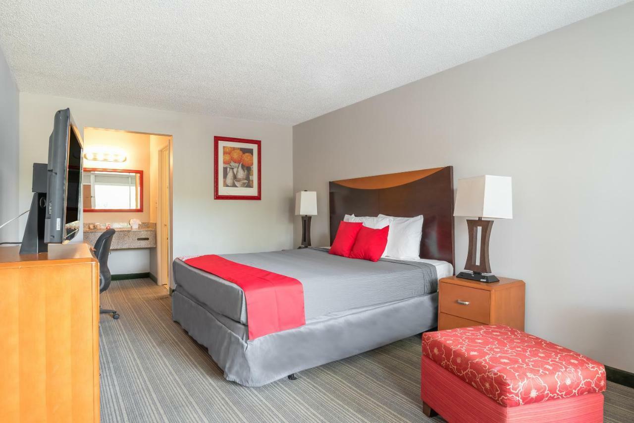Bayside Inn Pinellas Park - Clearwater Екстер'єр фото